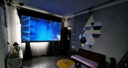 I am waiting for you in Guilin Youth Hostel (Liangjiang Sihu East-West Alley)