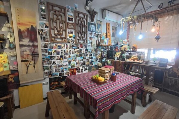 Interior - I am waiting for you in Guilin Youth Hostel (Liangjiang Sihu East-West Alley) (Guilin)