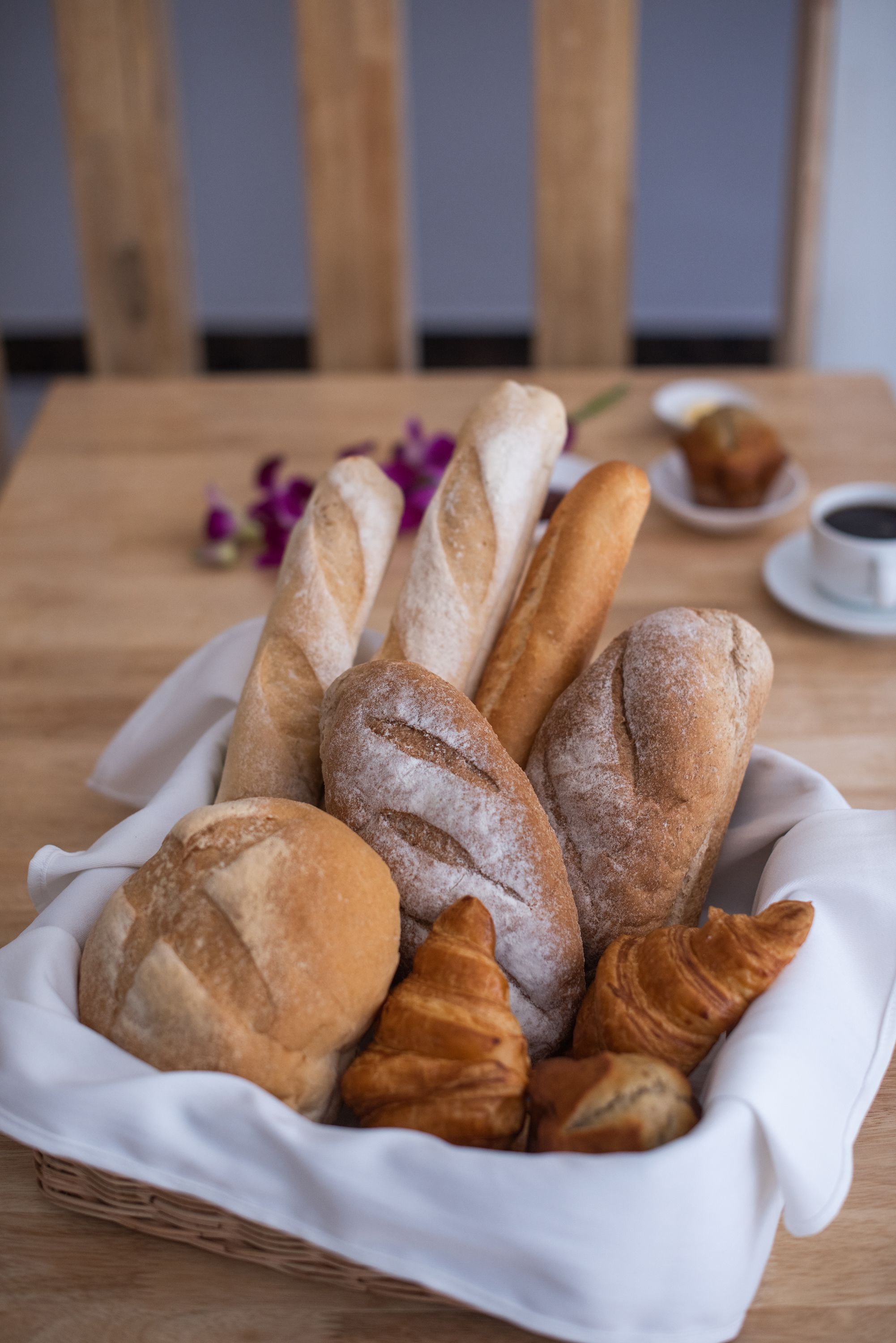 free daily english breakfast