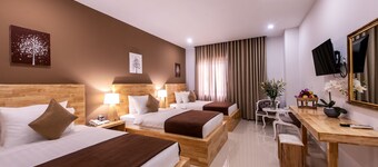 Double S Hotel