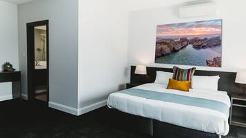 King Balcony Suite