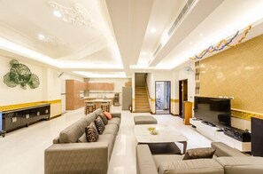 House (Autumn Love) | Living room | Flat-screen TV - Kuan Pin Villa - President Courtyard (Wujie)