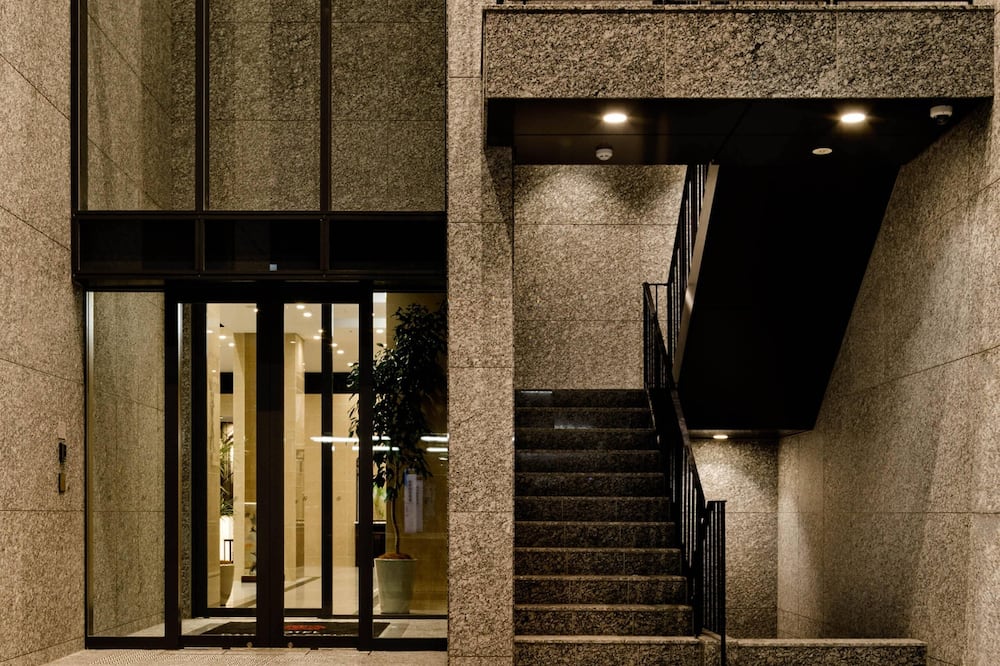 HOTEL GEOMETIQ Osaka Umeda, an Ascend Collection Hotel