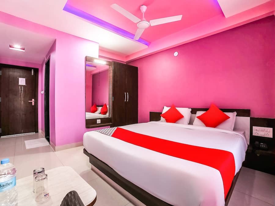 1 bedroom, in-room safe, desk, soundproofing