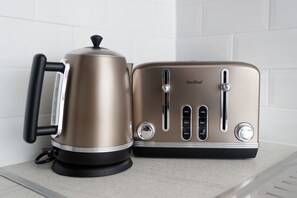 Standard Apartment, Private Bathroom (One Bedroom) | 1 bedroom - Spencer House (Leeds)
