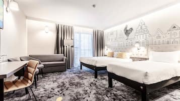 Family Room, Multiple Beds | Desk, soundproofing, iron/ironing board, free WiFi