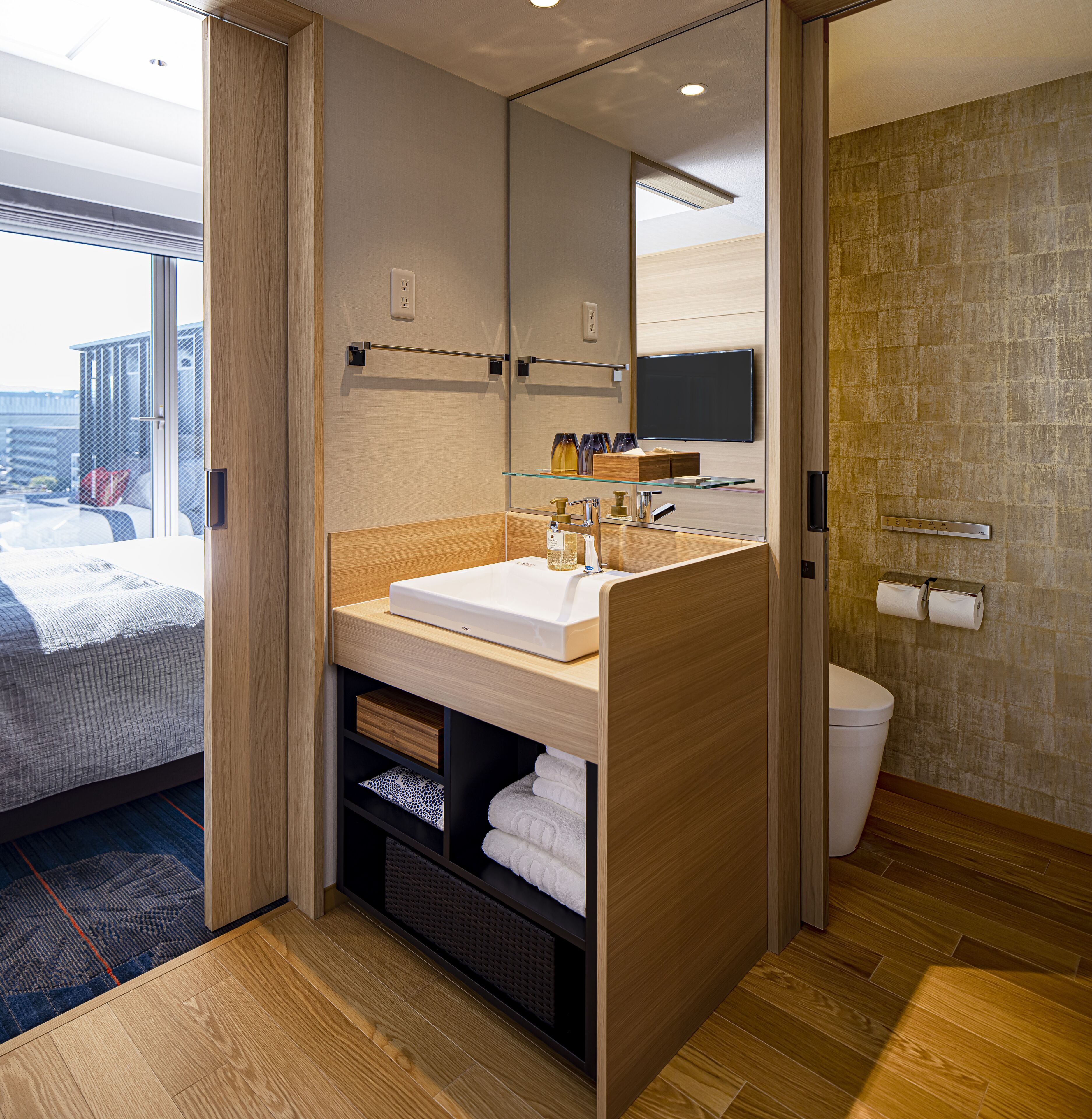 basic double room | 1 bedroom, premium bedding, pillow-top beds, in-room safe