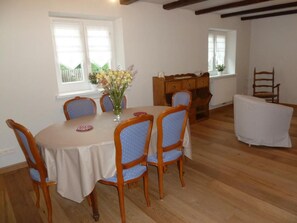 Frigorífico y microondas