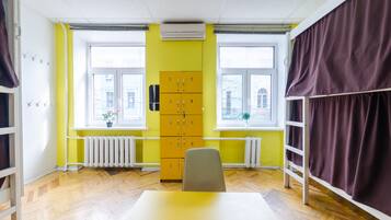 宿舍, 男女混合宿舍 (10 guests) | 熨斗/熨板、免费 WiFi、床单