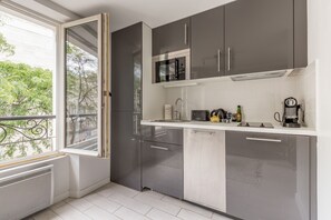 標準套房, 獨立浴室 (1B) | 酒廊