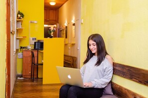 Interior - Sun City Hostel 2 (Kyiv)