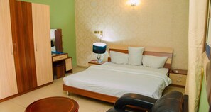 Rom – grand | Minibar, individuelt dekorert, individuelt innredet og skrivebord