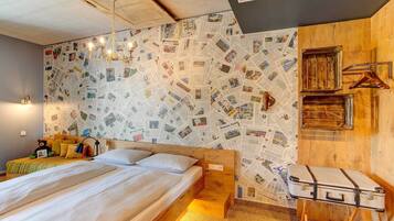 Comfort Double Room ("Comfy") | Hypo-allergenic bedding available, desk, laptop workspace