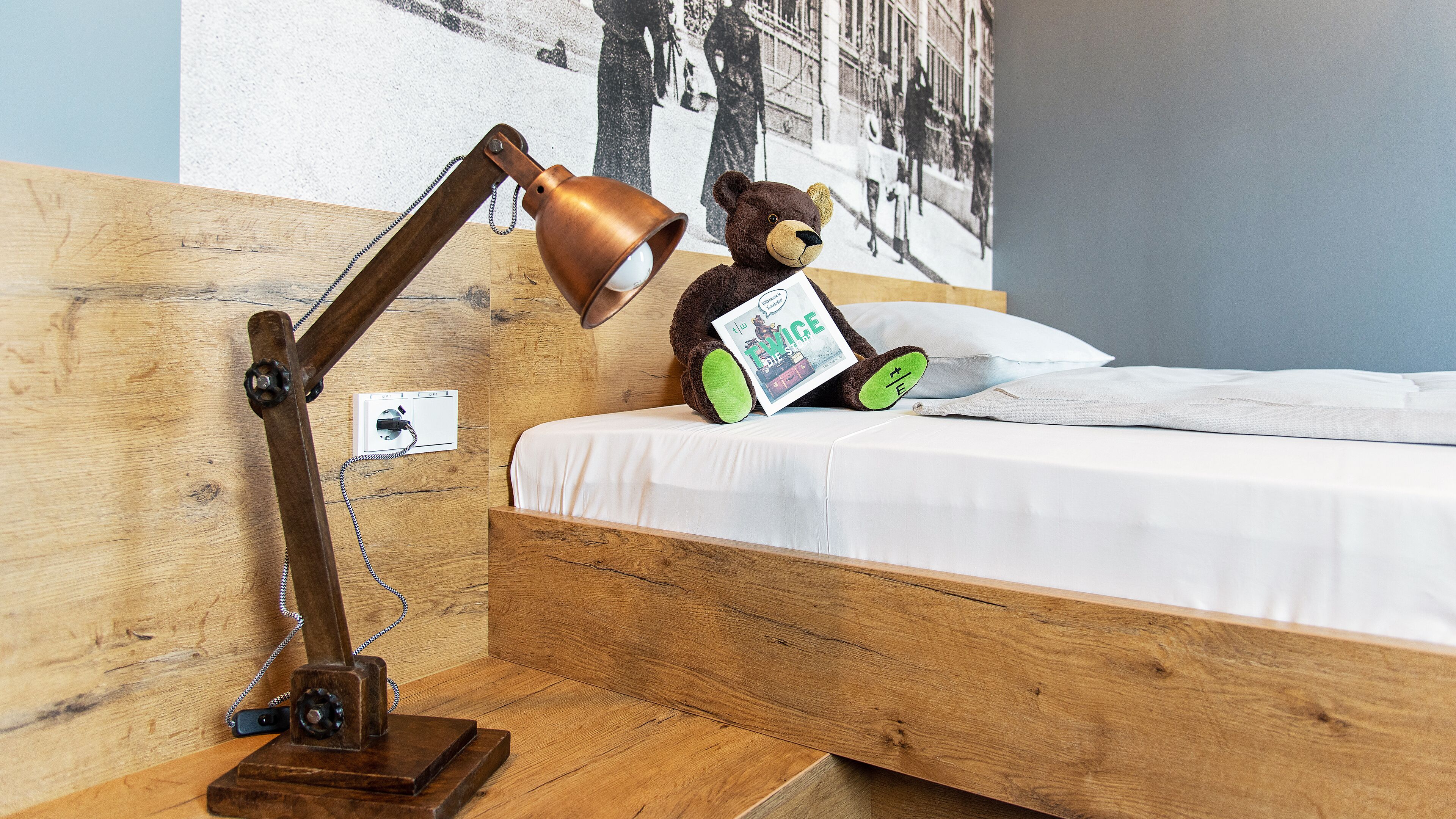 double room, kitchenette ("tasty") | hypo-allergenic bedding, individually decorated, desk, laptop workspace