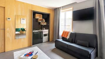 Luxury-Apartment, mit Bad, Blick auf den Innenhof (Suite n°4) | Eigene Küche | Kühlschrank, Mikrowelle, Herdplatte, Espressomaschine