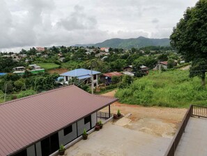 Balcony - Hinode Hotel (Kalaw)