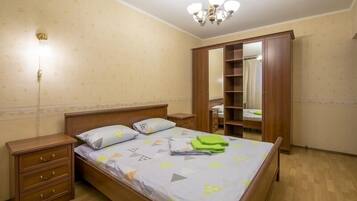 Apartment, 2 Schlafzimmer | 2 Schlafzimmer, Bügeleisen/Bügelbrett, kostenloses WLAN, Bettwäsche