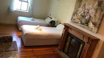 Desk, free WiFi, bed sheets