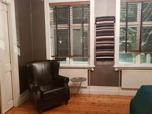 Appartement, 2 chambres | 2 chambres, fer et planche Ă repasser, Wi-Fi gratuit, draps fournis