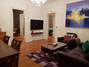Basic Apartment, 2 Bedrooms | Iron/ironing board, free WiFi, bed sheets - Casa Apartments (Reykjavik)