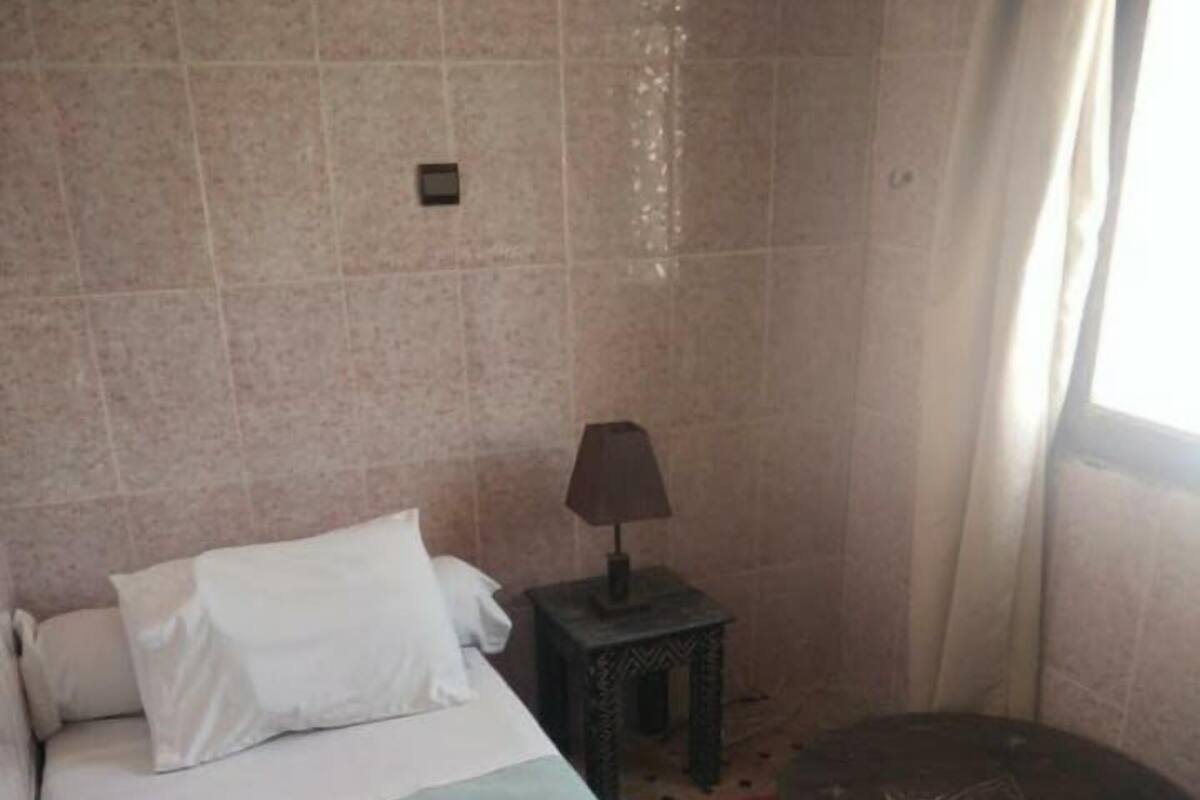 Single Room | Meja, Wi-fi percuma, dihias secara berasingan 