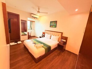 Standard Room | In-room safe, rollaway beds, free WiFi - Aflon Hotel (Mumbai)