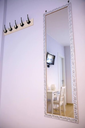 Doppelzimmer, Balkon (Genziana) | Zimmerausstattung