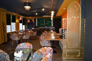 Restaurant - Alliance Hotel (Naberezhnye Chelny)