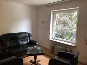 Lobby sitting area - Hostel Wendt (Fintel)