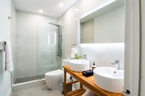 Towels - The Lauderdale Boutique Hotel (Fort Lauderdale)