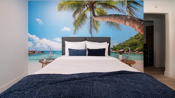 Egyptian cotton sheets, premium bedding, down comforters, pillowtop beds