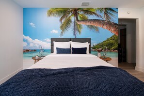 Egyptian cotton sheets, premium bedding, down comforters, pillowtop beds - The Lauderdale Boutique Hotel (Fort Lauderdale)