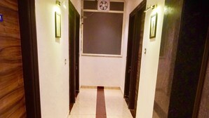 Hallway - Hotel Gracia Golf (Gurugram)