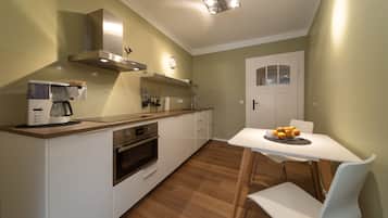 Panoramic Penthouse, 1 Bedroom (Infinity) | Private kitchen | Fridge, microwave, oven, stovetop