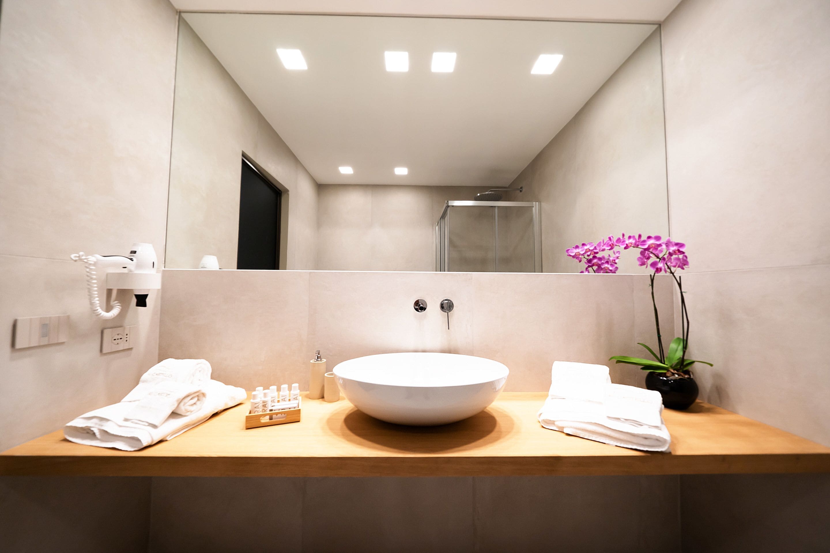 Photo - Elite Accommodations & Hydromassage Pool