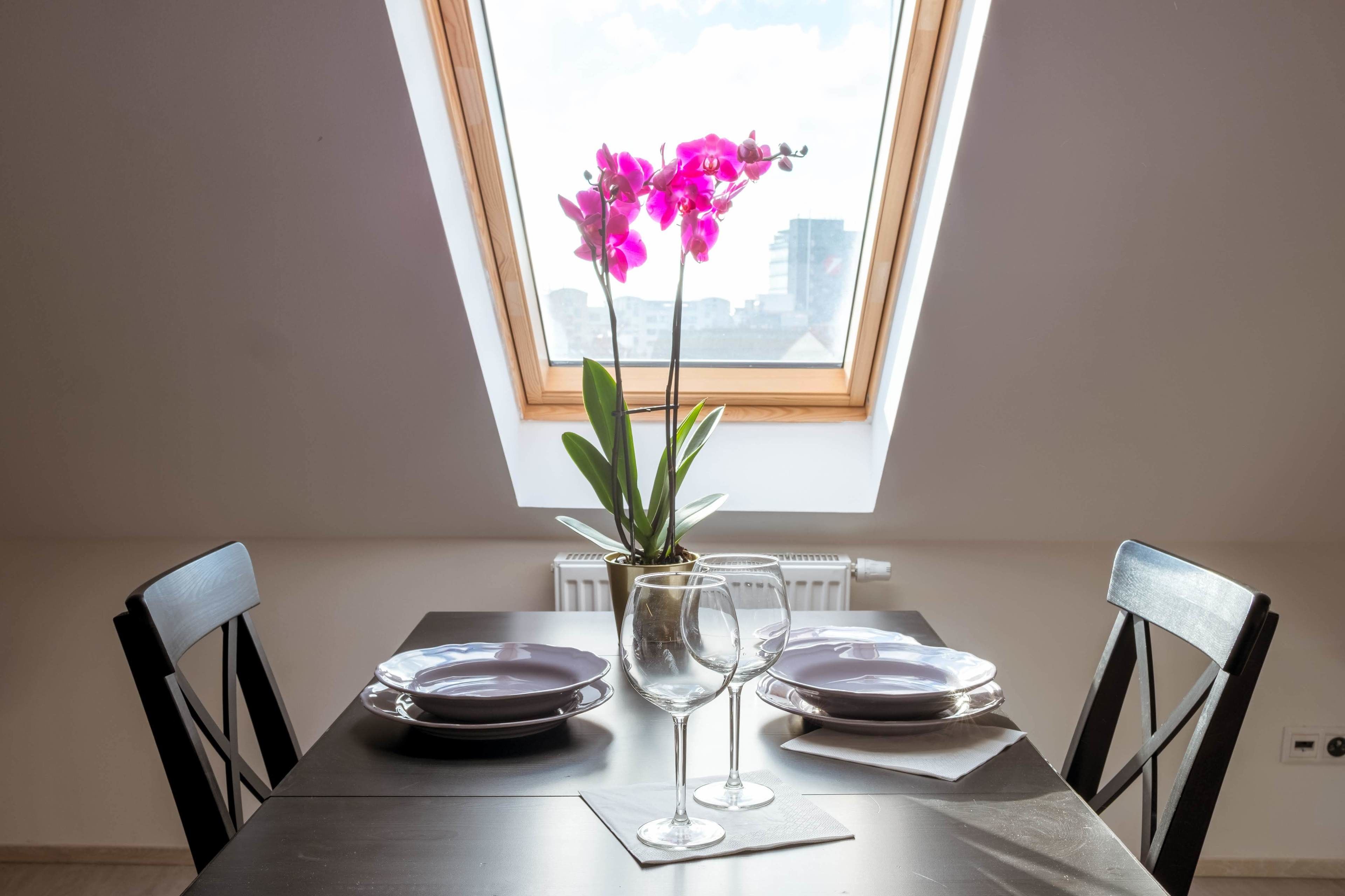 Estudi (Attic 7) | Zona de menjador de l&#x27;habitació