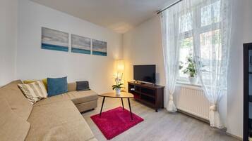 1 chambre, espace de travail pour ordinateur portable