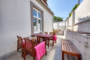 Leilighet – city (1) | Utsikt mot gårdsplass