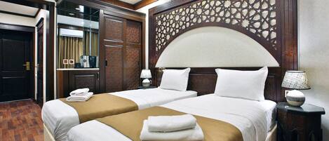 Kahden hengen standard-huone (kaksi sänkyä) | 1 makuuhuone, ylelliset vuodevaatteet, minibaari