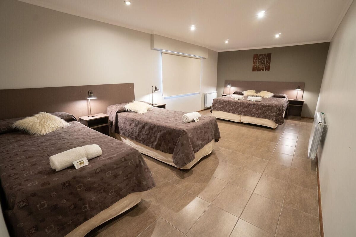 Coffres-forts dans les chambres, rideaux occultants, draps fournis