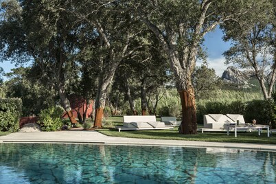 Li Neuli Country Club