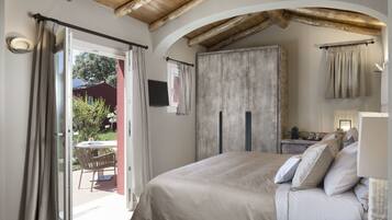 Luxury-Suite | 1 Schlafzimmer, hochwertige Bettwaren, kostenlose Minibar, Zimmersafe