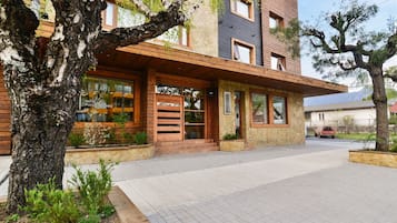 住宿正面
