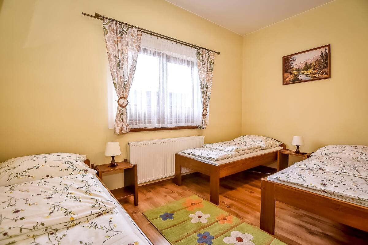 Triple Room (1)