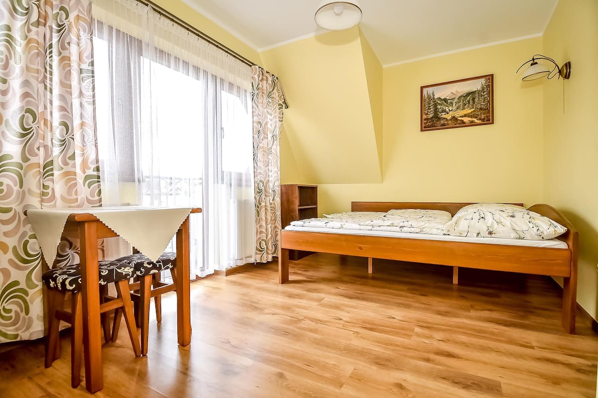 Camera doppia, vista montagna (3) | Ferro/asse da stiro, Wi-Fi gratuito, lenzuola