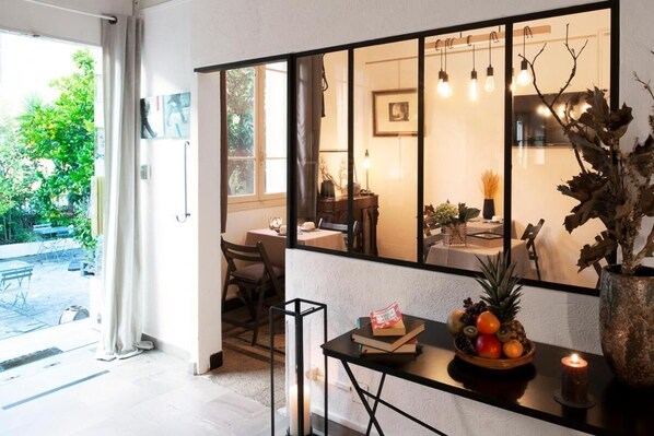 Dining - Hotel Marengo (Ajaccio)