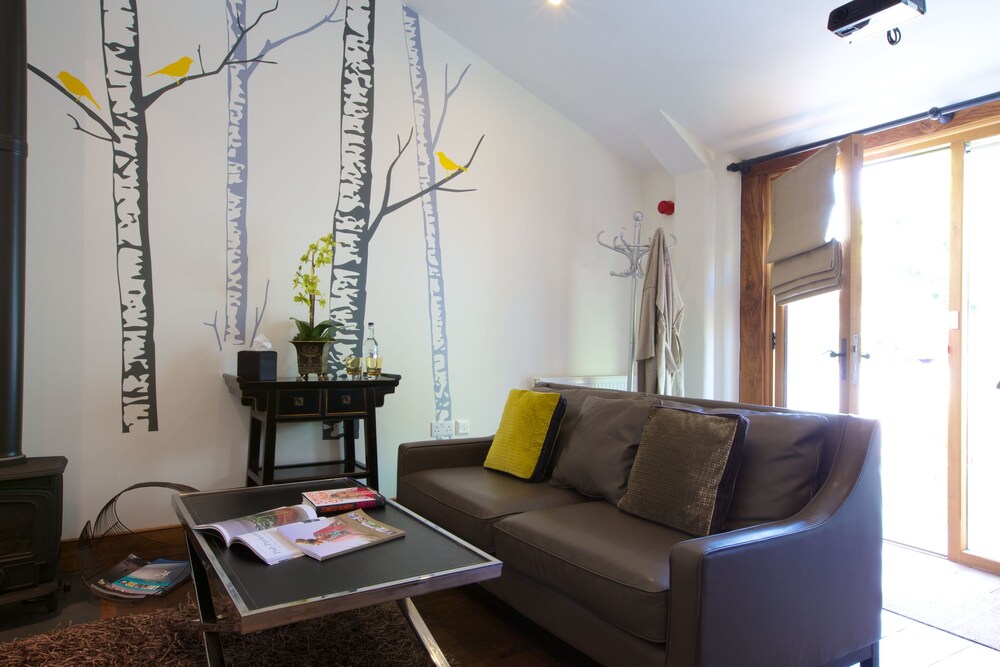 Eckington Manor by null