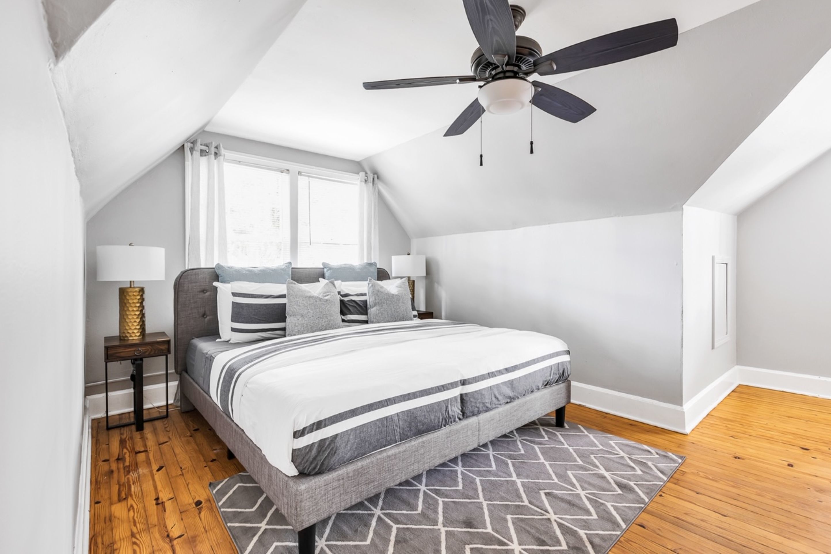 Charming LaVista bungalow | Free WiFi