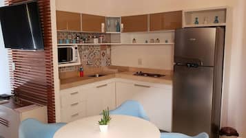 Fridge, microwave, stovetop, toaster