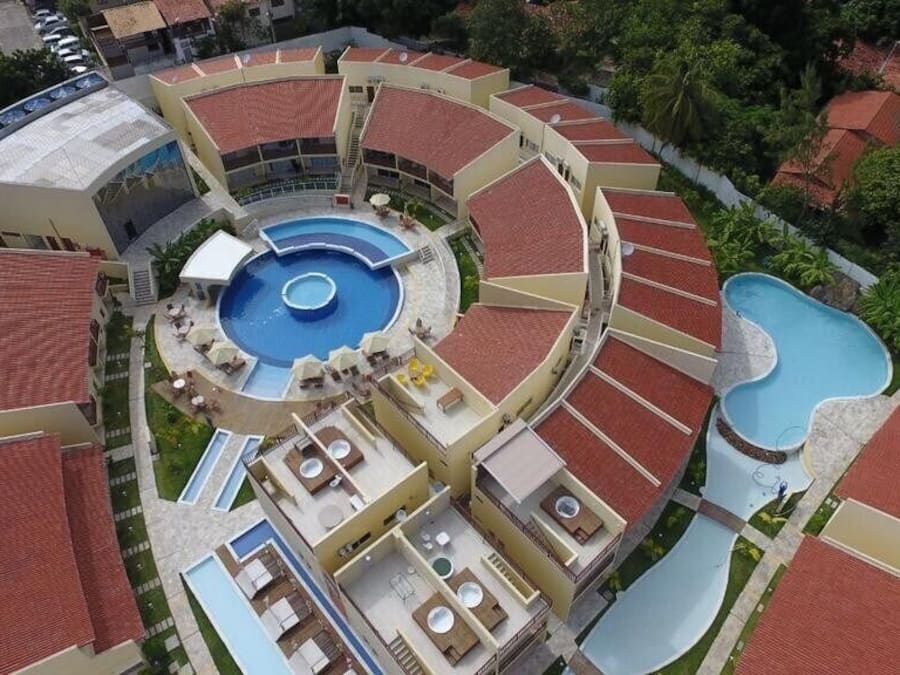 Apartamento Standar 245 | Pool | 2 Außenpools, geöffnet von 07:00 Uhr bis 21:00 Uhr, Sonnenschirme